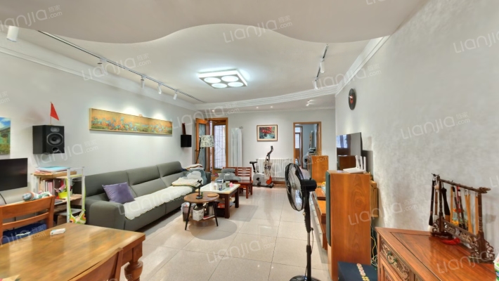 东县门49号二手房实景图