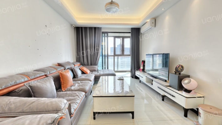 龙光玖龙府二手房实景图