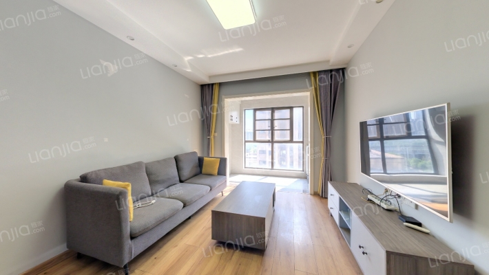 华润凯旋门二手房实景图