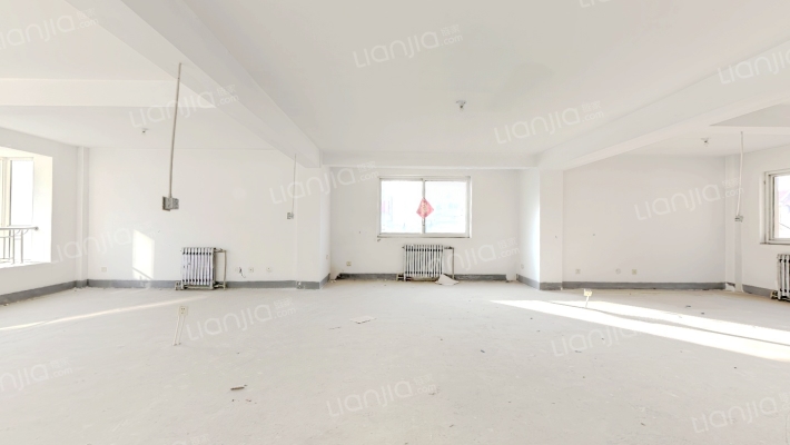 佳隆山庄二手房实景图