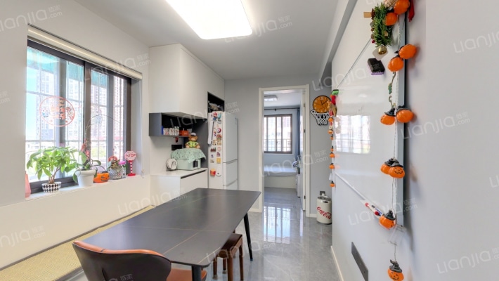 定淮门大街二手房实景图