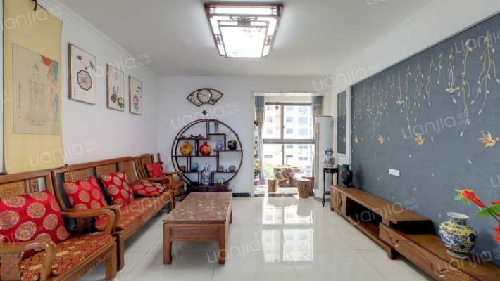 都市易居二手房实景图