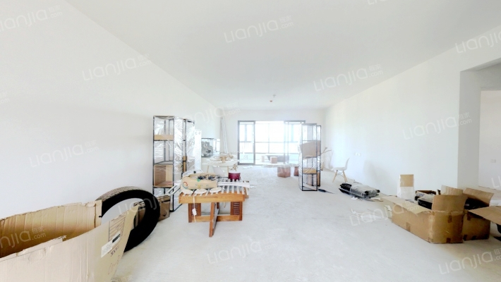 爱丁堡五号院二手房实景图