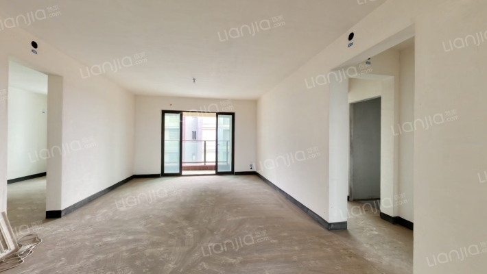 龙湖开元晶蓝II期二手房实景图