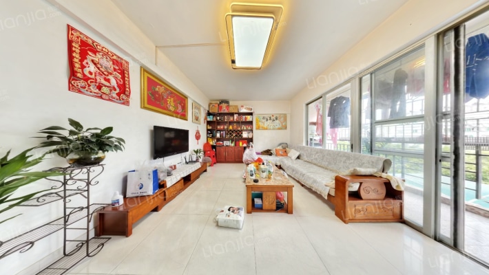 煜丰泽花园广场二手房实景图