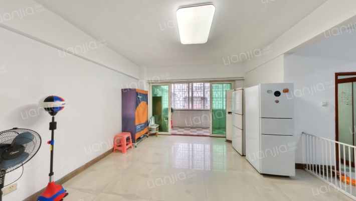 检察院宿舍二手房实景图