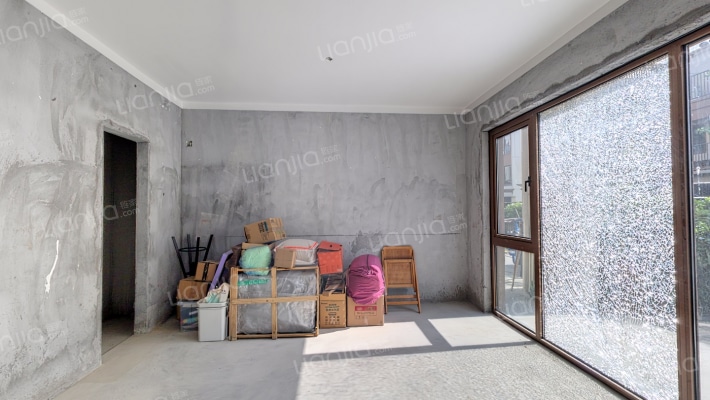 中南菩悦春山听湖院二手房实景图