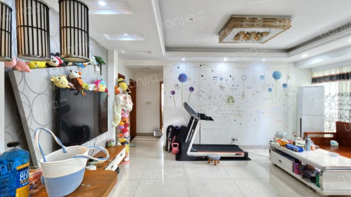 滨江家苑二手房实景图