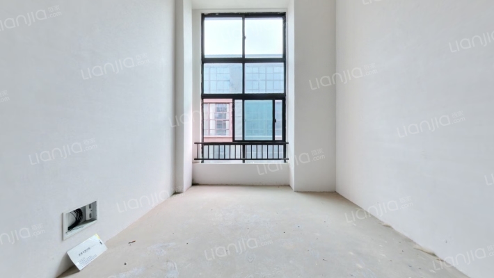 明发阅里商业中心二手房实景图