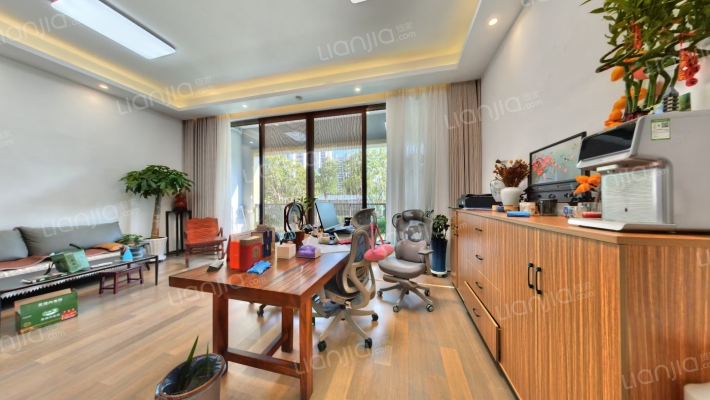 九龙仓邂湾澜庭二手房实景图