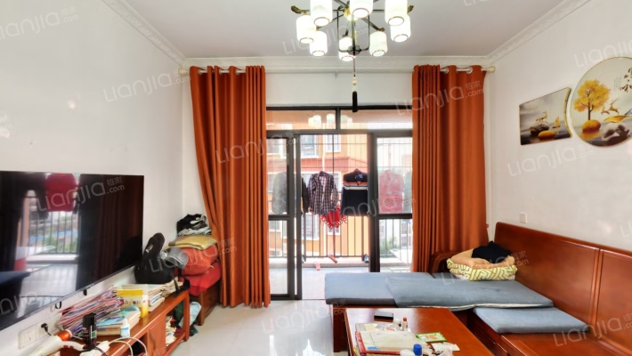 国田秋月蓝湾二手房实景图