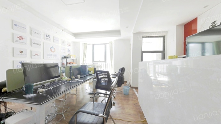 大连金地中心二手房实景图