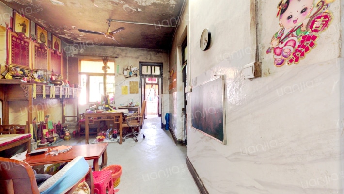 海霞新村二手房实景图