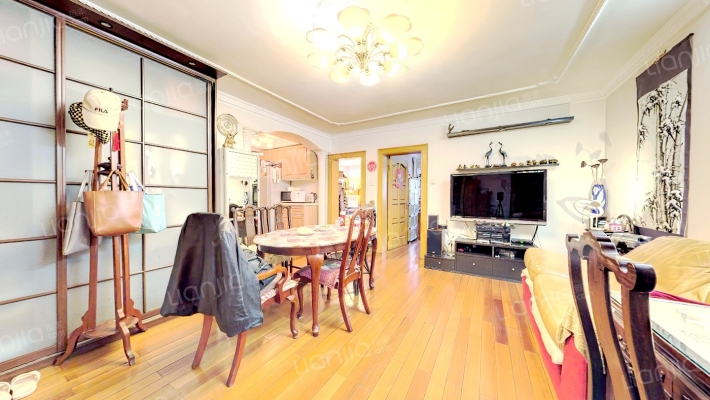 凤凰大楼二手房实景图