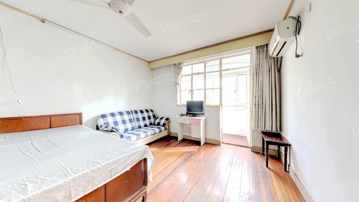 凤城六村二手房实景图