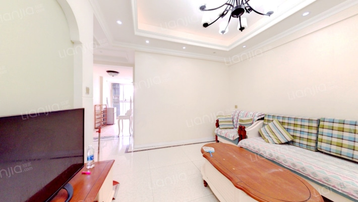 青城24院二手房实景图