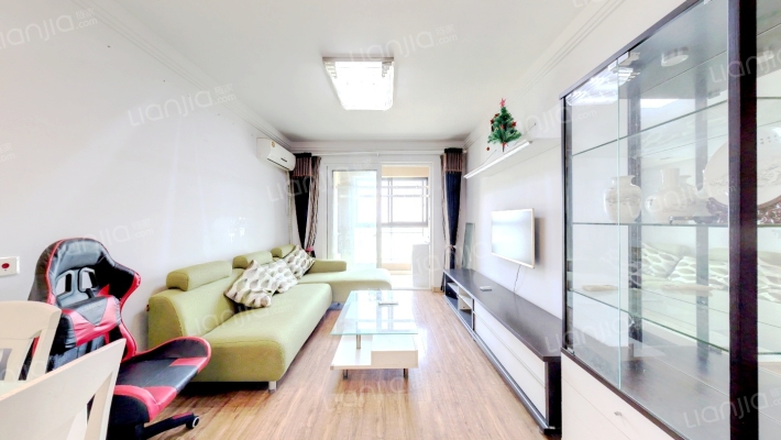 万科梦蝶花苑二手房实景图