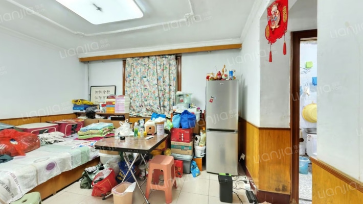 晋商银行宿舍二手房实景图