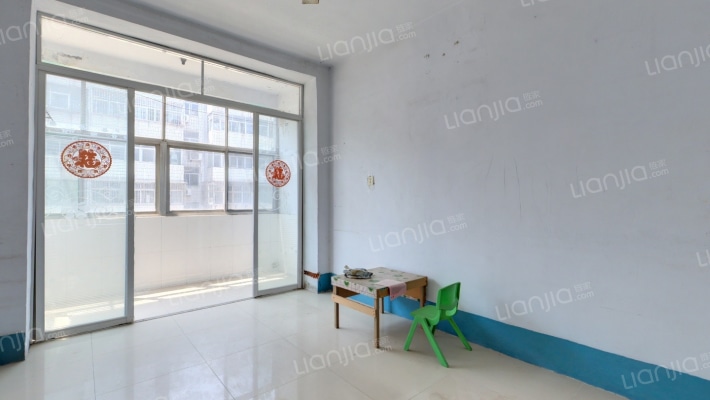 水晶街小区二手房实景图