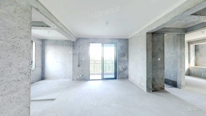 润泽华庭二手房实景图