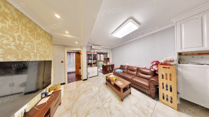 朗基龙堂二手房实景图