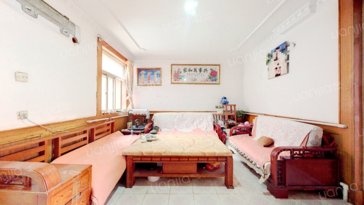 金属公司宿舍楼二手房实景图