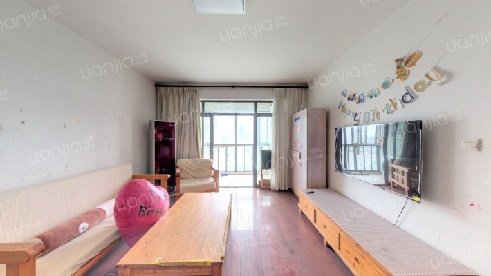 龙泉湾二手房实景图