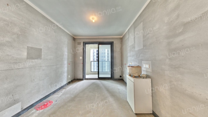 永威枫香庭西院二手房实景图