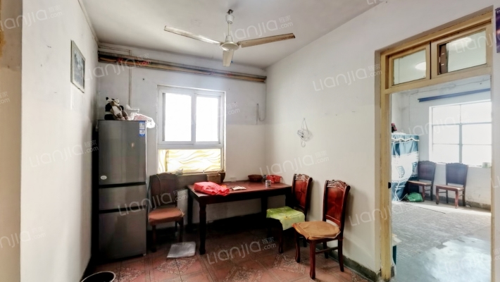 周口地区建筑公司家属院二手房实景图