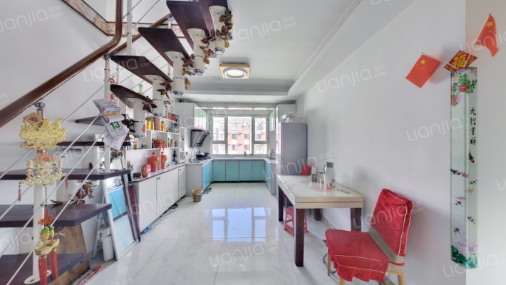 塞纳阳光I区二手房实景图