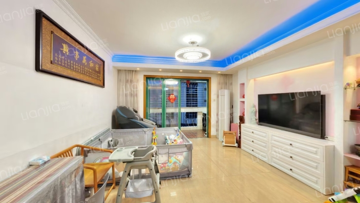 皓晖花园二手房实景图