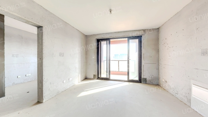 凤凰源著二手房实景图