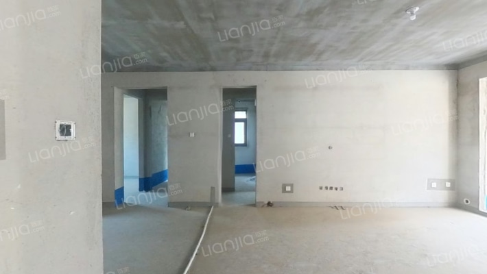 建业警园二手房实景图