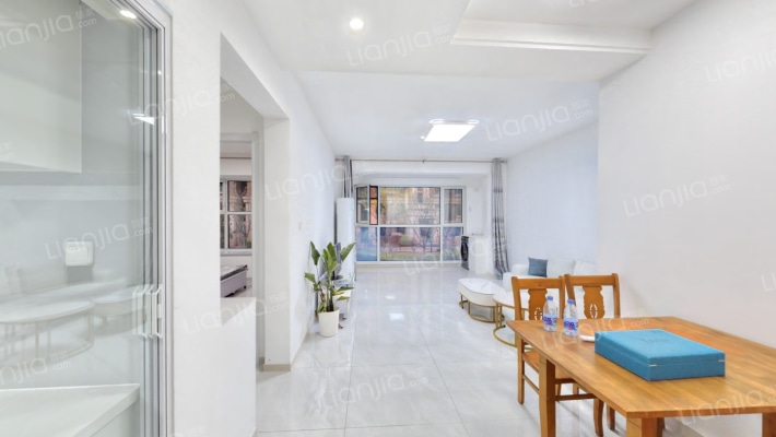 蓝湾庄园二手房实景图