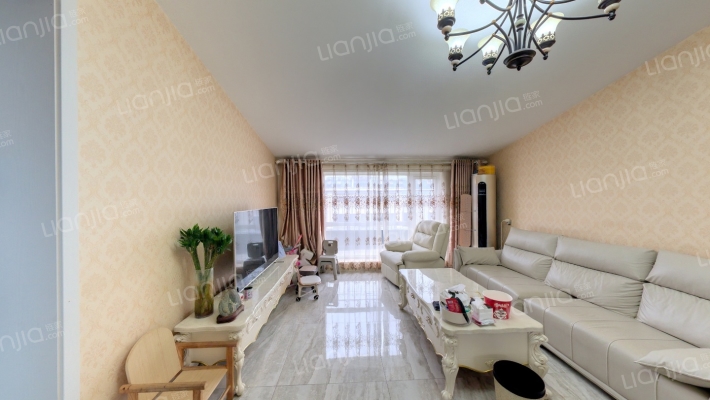 远景花园勃楠苑二手房实景图