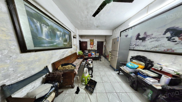 海南省电子工业总公司宿舍二手房实景图