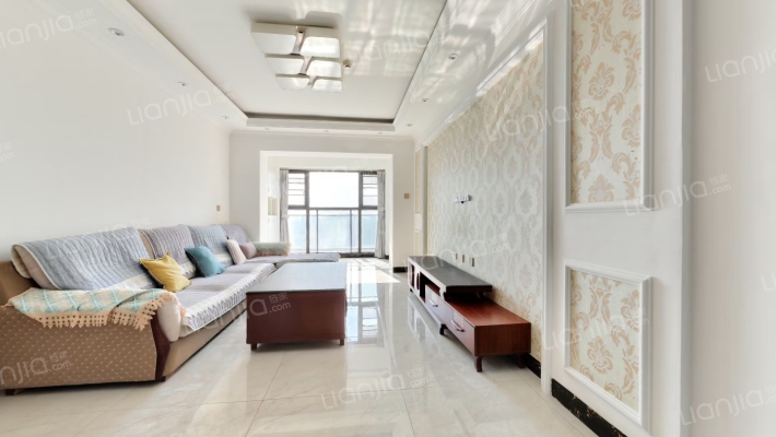 俊发盛唐城D区未央郡二手房实景图