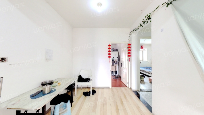 宝龙世家C区二手房实景图