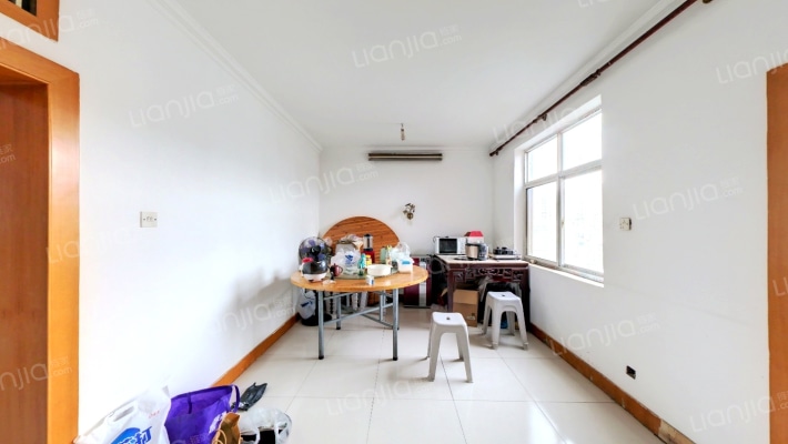 糖酒公司宿舍二手房实景图