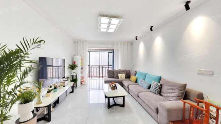 洋湖style二手房实景图