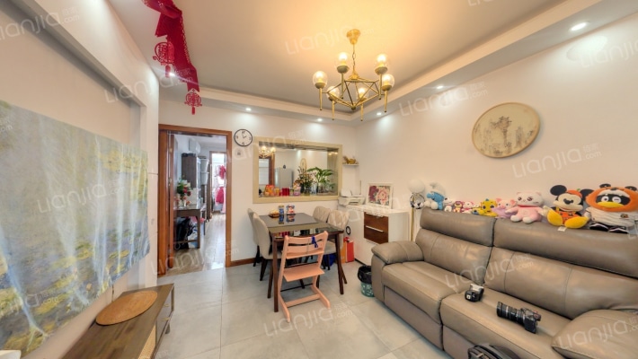 上南路3349弄二手房实景图