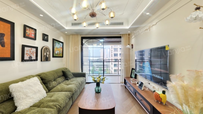 融创0238星潮苑二手房实景图