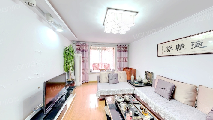 龙福嘉苑二手房实景图