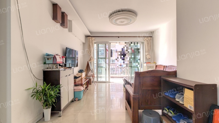 东泰花园康怡居二手房实景图