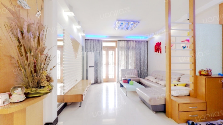 尊龙苑二手房实景图