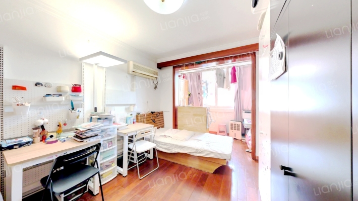 静安新城十区二手房实景图