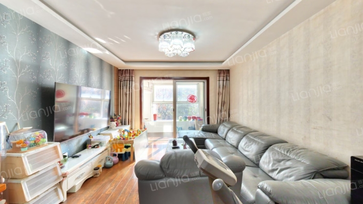 中新翠湖二手房实景图