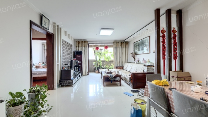 物产小区二手房实景图