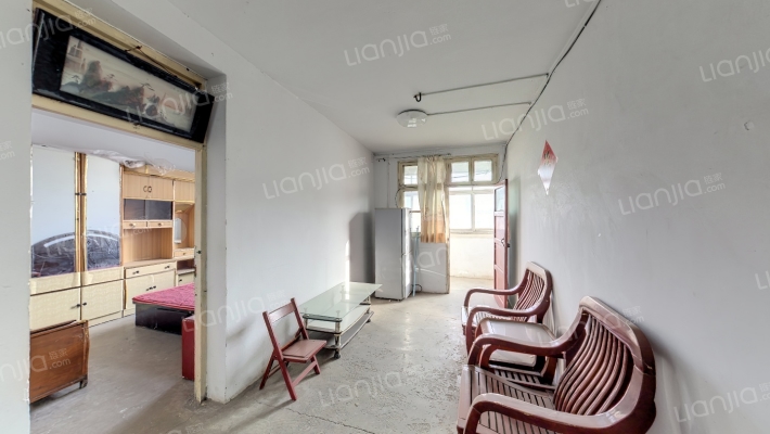 市经贸干校家属院二手房实景图