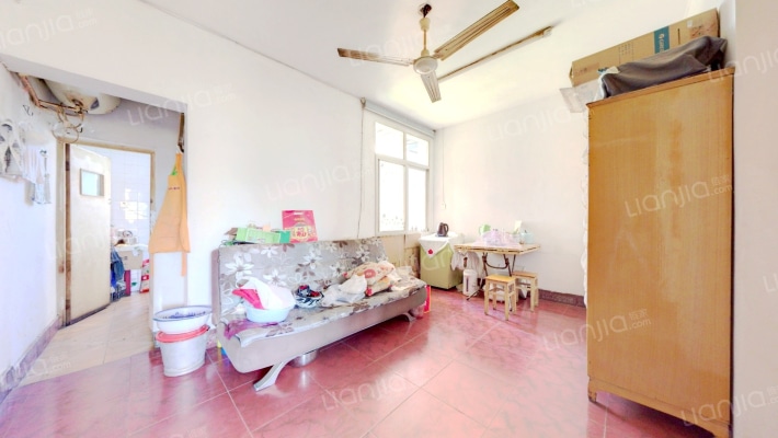 新湘村小区二手房实景图